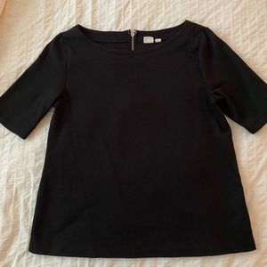 Gap Short Sleeve Heavy Cotton Crew Neck Top